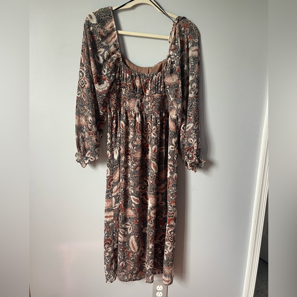 Vici long sleeved crepe floral empire waist style dress M
